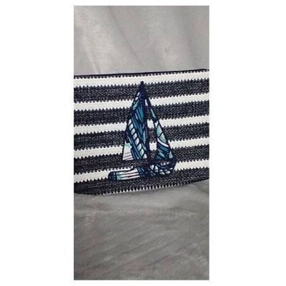 Vera Bradley Straw Wristlet  - Picture 1 of 6